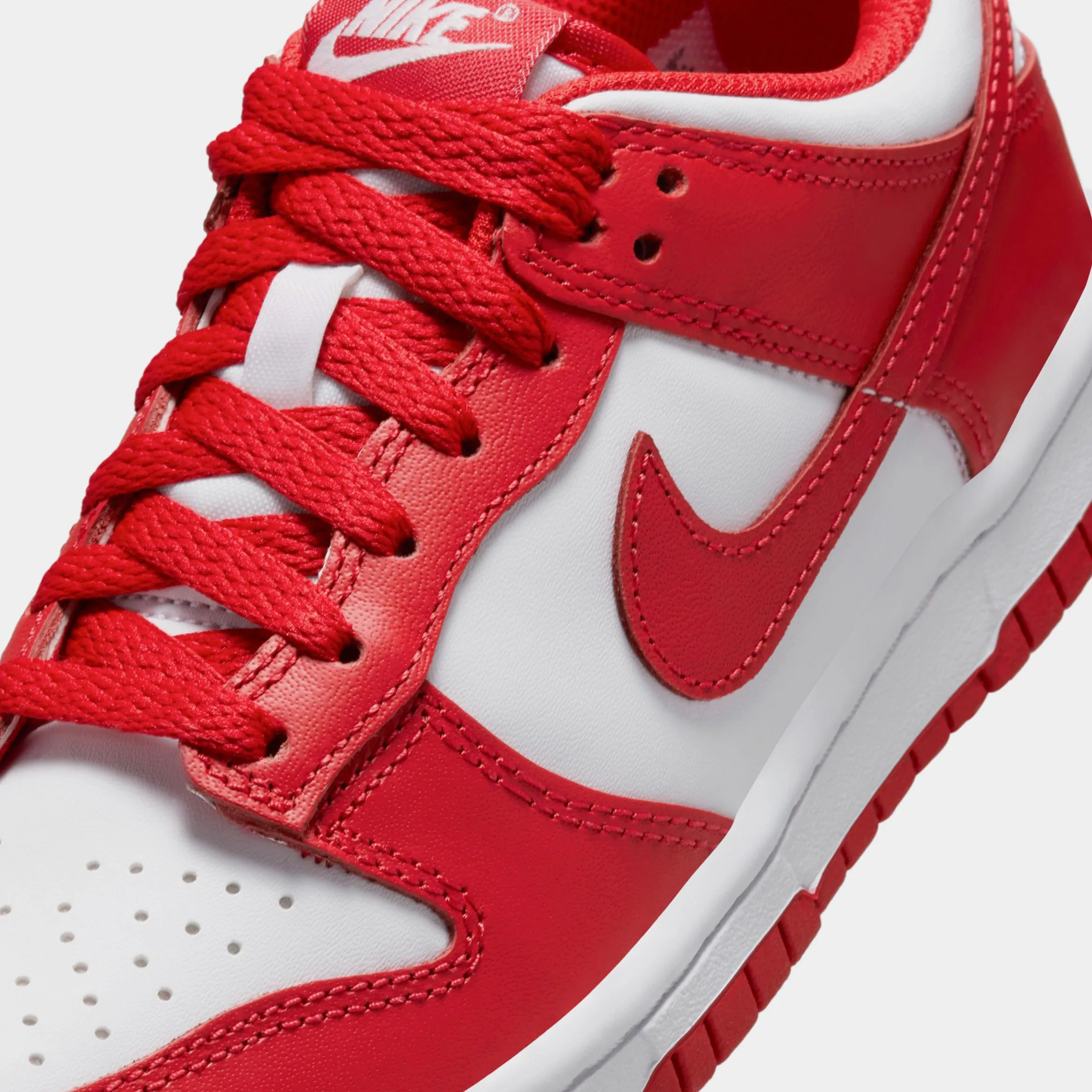 Dunk Low Grade School Lifestyle Shoes (White/University Red)
