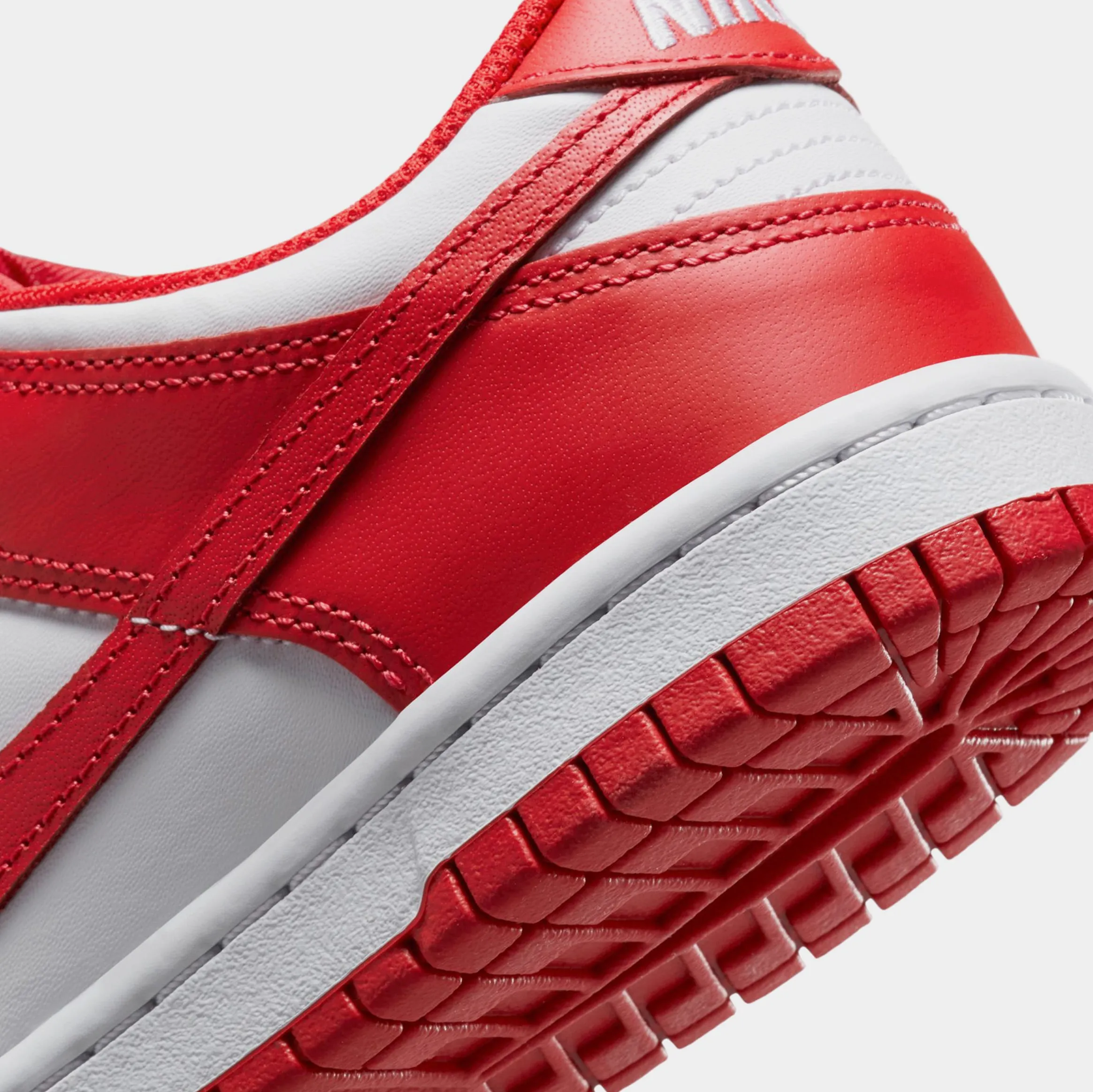 Dunk Low Grade School Lifestyle Shoes (White/University Red)