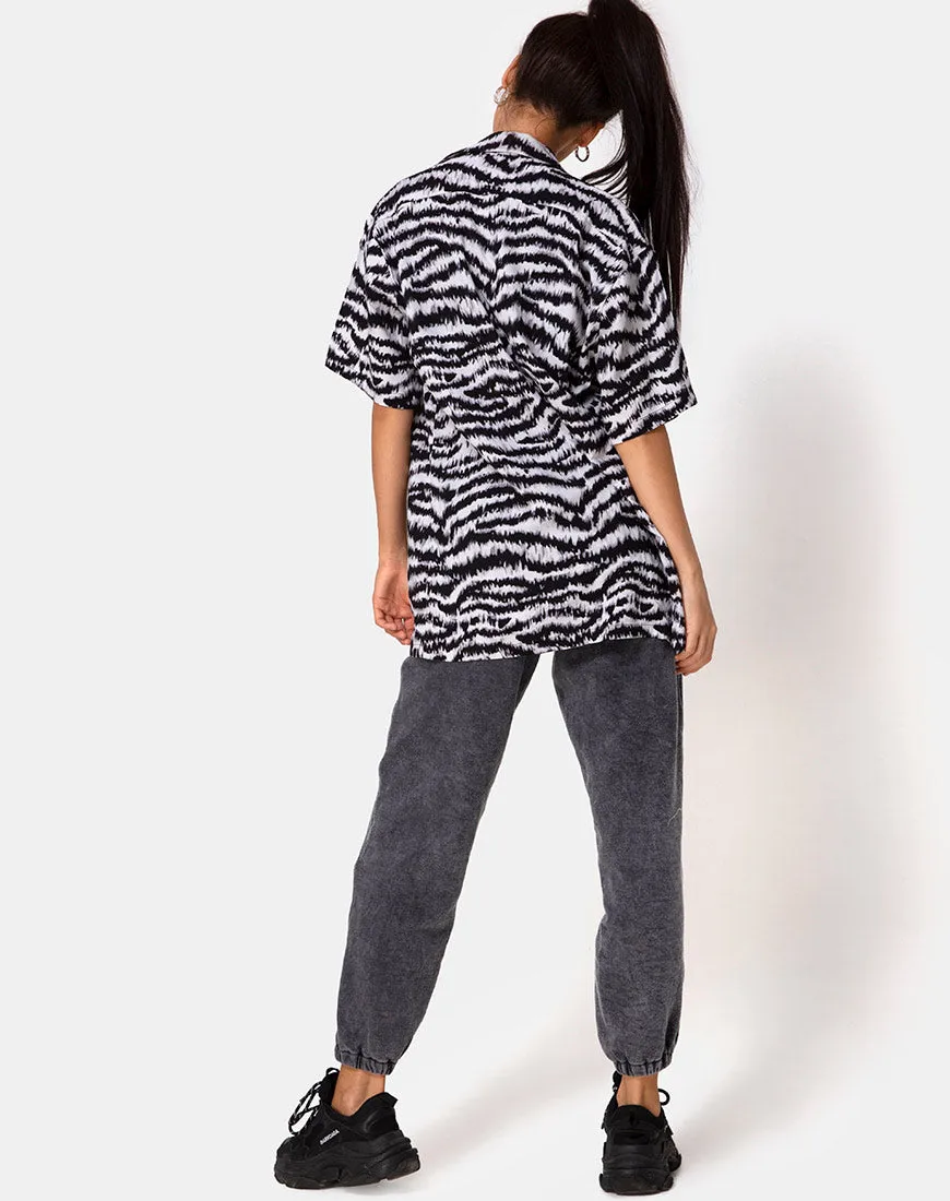 Fresia Mini Dress in Animal Drip Grey