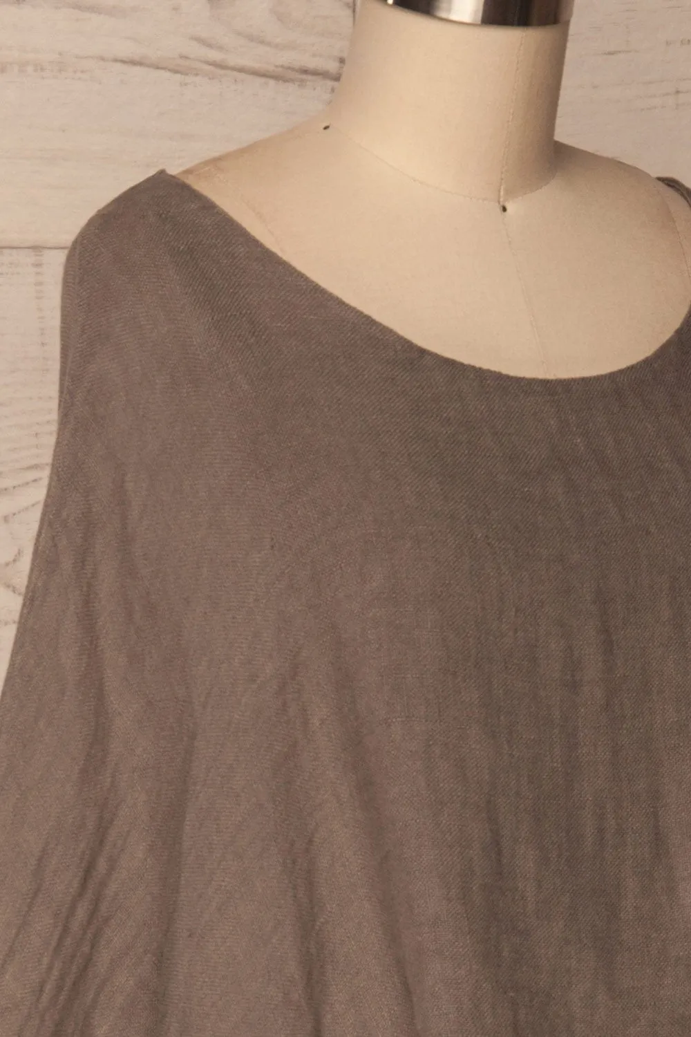 Gerovo | Taupe Linen Top