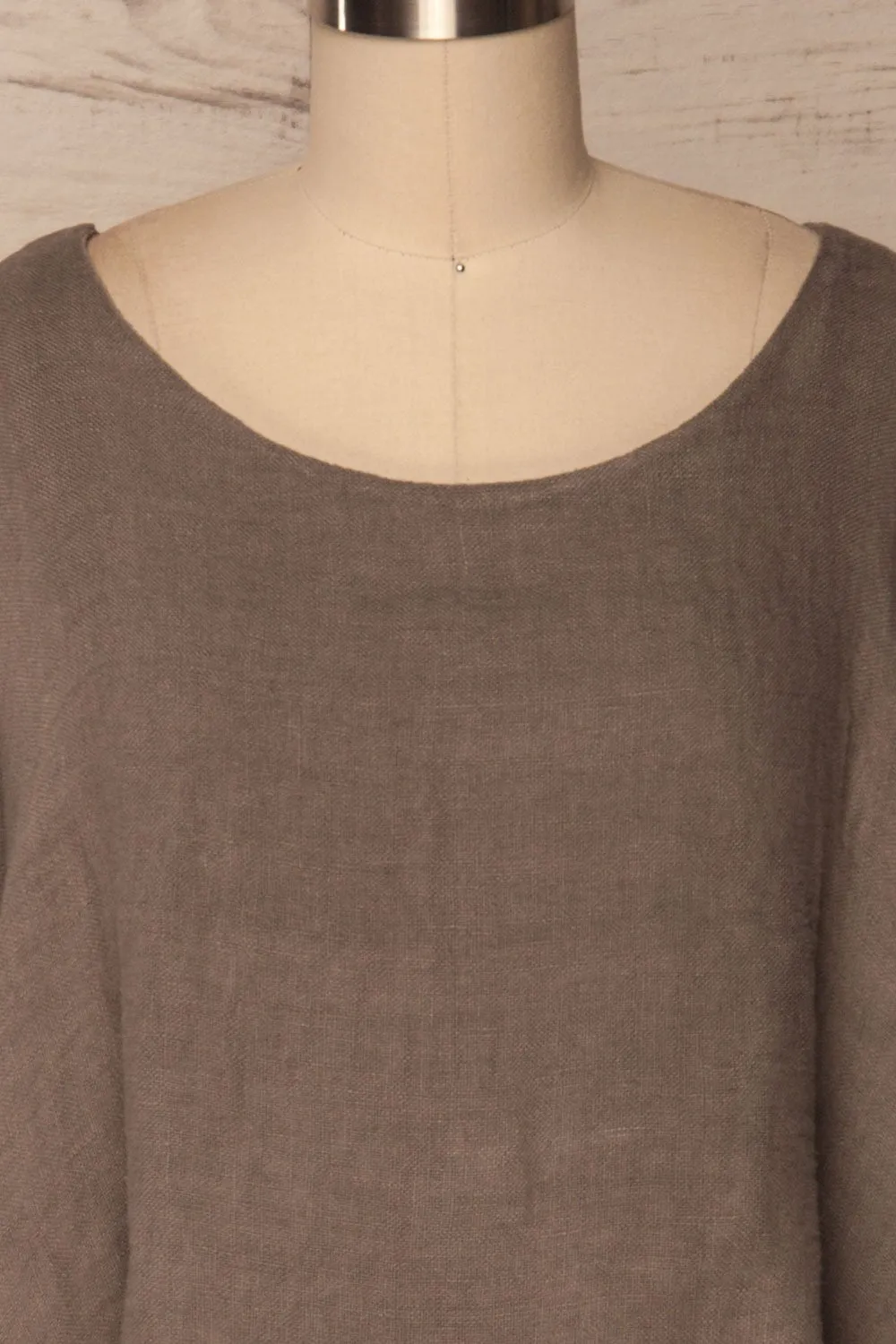 Gerovo | Taupe Linen Top